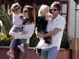 th_37707_Cindy_Crawford_Celebrity_City_Mix_27920_122_154lo.jpg