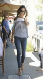 th_62462_celebrity_paradise.com_TheElder_AlessandraAmbrosio2011_04_01_outandaboutinLosAngeles109_122_180lo.jpg