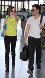 th_61822_celebrity_paradise.com_TheElder_RoseMcGowan2010_04_03_AtDullesAirport22_122_366lo.jpg