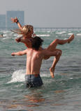 th_20660_celebrity_paradise.com_TheElder_37_122_416lo.jpg