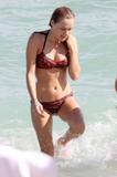th_03330_Celebutopia-Chloe_Sevigny_in_bikini_on_the_beach_in_Miami-10_122_440lo.jpg