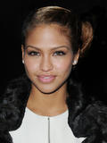 th_92594_celebrity_paradise.com_TheElder_Cassie2010_03_03_leavingGarethPughFashionShowinParis2_122_440lo.jpg