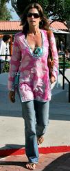 Cindy Crawford Busty Candids
