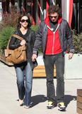 th_81603_celebrity_paradise.com_TheElder_JenniferLoveHewitt2010_12_01_ShoppingonSunsetPlazainWestHollywood9_122_551lo.jpg